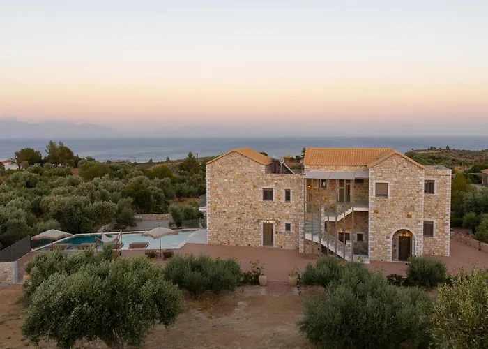 아파트 Liokrina Koróni